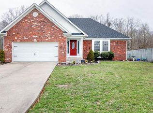 13002 Mills Edge Ct, Louisville, KY 40272