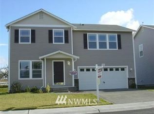 8315 209th Avenue Ct E, Sumner, WA