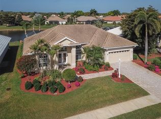 534 Lake Of The Woods Dr, Venice, FL 34293