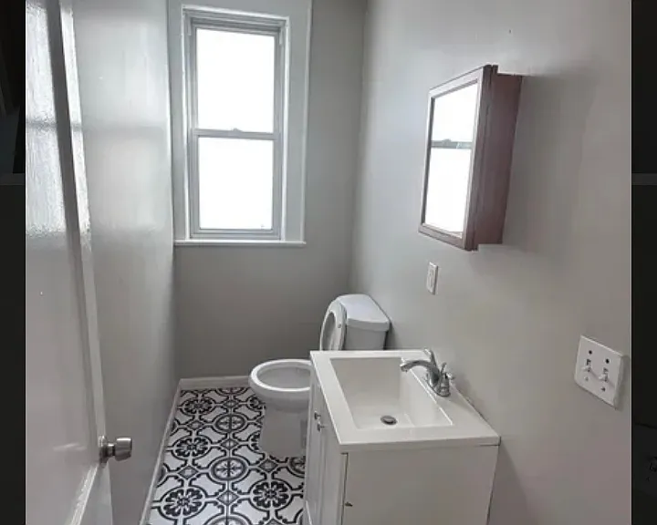 203 Renner Ave #1L — Photo 14