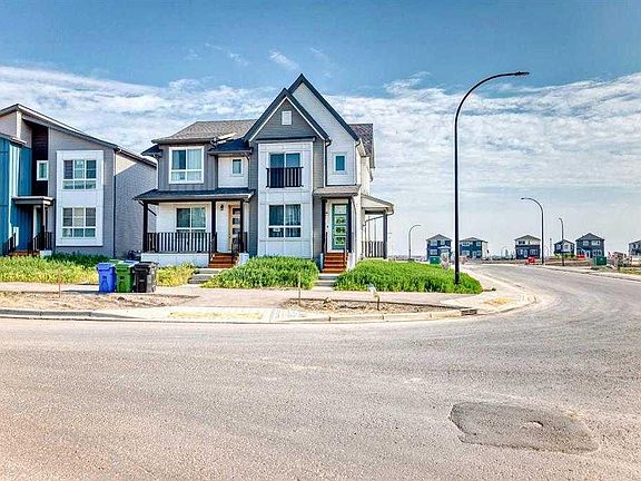 3rd image of 200 S Belmont Way SW