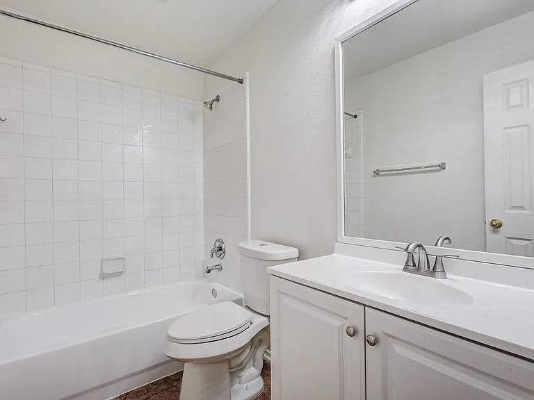 857 Dalmalley Ln — Photo 19