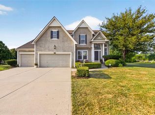 18518 W 252nd St, Paola, KS 66071