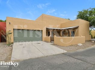 5255 S Renewal Ln, Tucson, AZ 85747