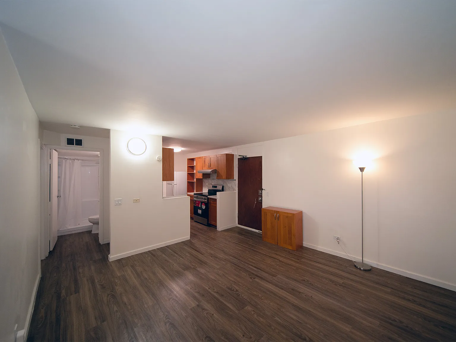 1250 Richard Ln — Photo 2
