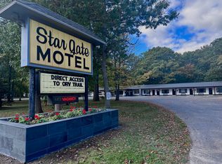 4646 S Straits Hwy #7, Indian River, MI 49749