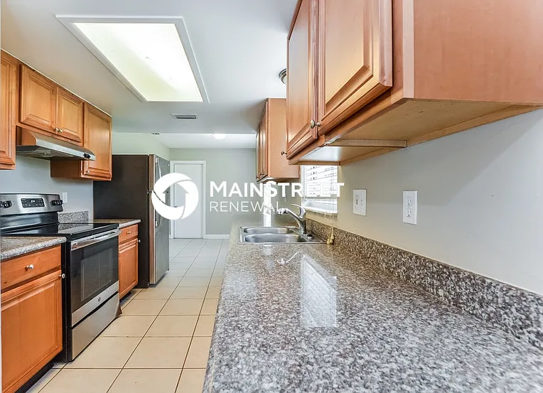 2919 Arrendonda Dr — Photo 4