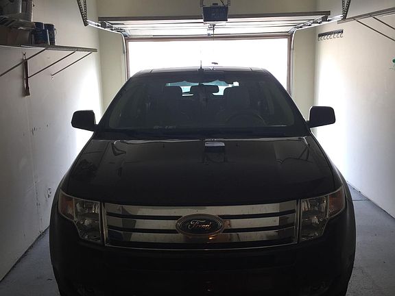 1 car arratched garage 