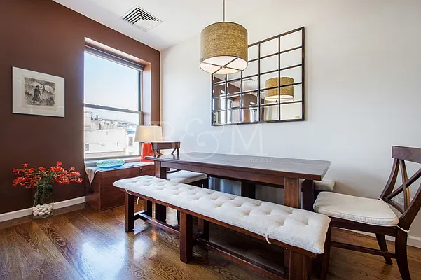 Rented by Brick&Mortar | media 12