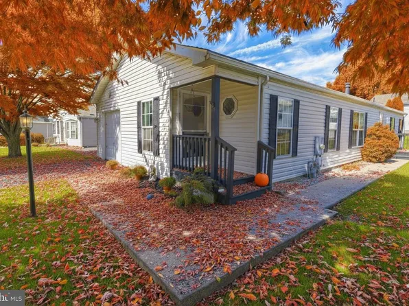 609 Village Way, Royersford, PA 19468