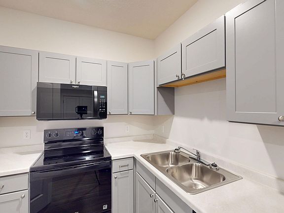 3rd image of 427 4th St NW #411-2101