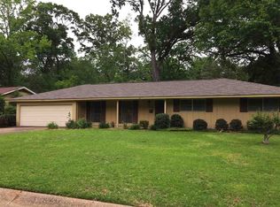 5362 Jamaica Dr, Jackson, MS 39211