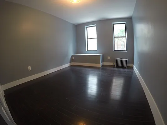 Rented by Bohemia Realty Group | media 21