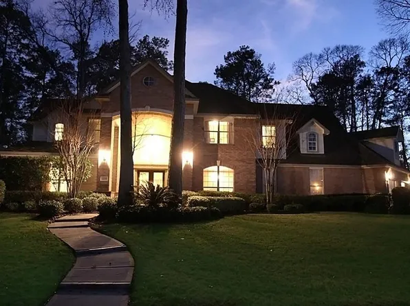 14119 Spring Pines Dr, Tomball, TX 77375