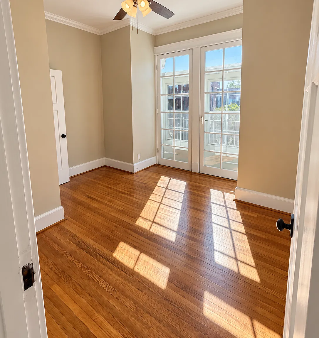 4 bed, 1400 sqft, $4,000 — Photo 4