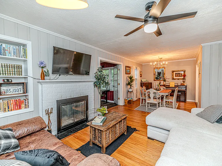 1107 Mohawk Ave — Photo 10