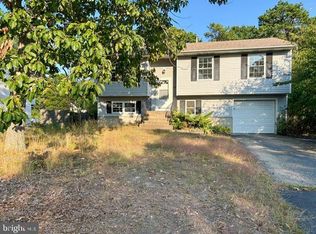 207 Blackfoot Trl, Browns Mills, NJ 08015