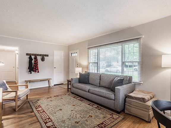 4th image of 5856 Brouse Ave