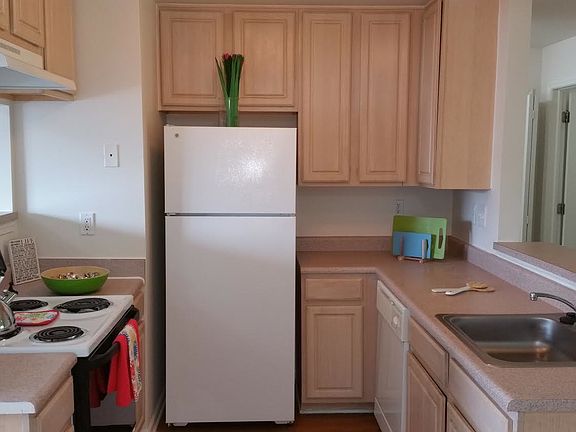 Upper Unit Kitchen