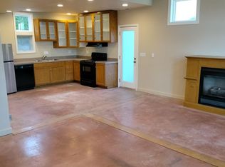 3979 NE West Devils Lake Rd STE B, Lincoln City, OR 97367