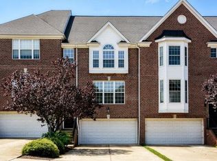 537 E Vanderbilt Dr, Mars, PA 16046
