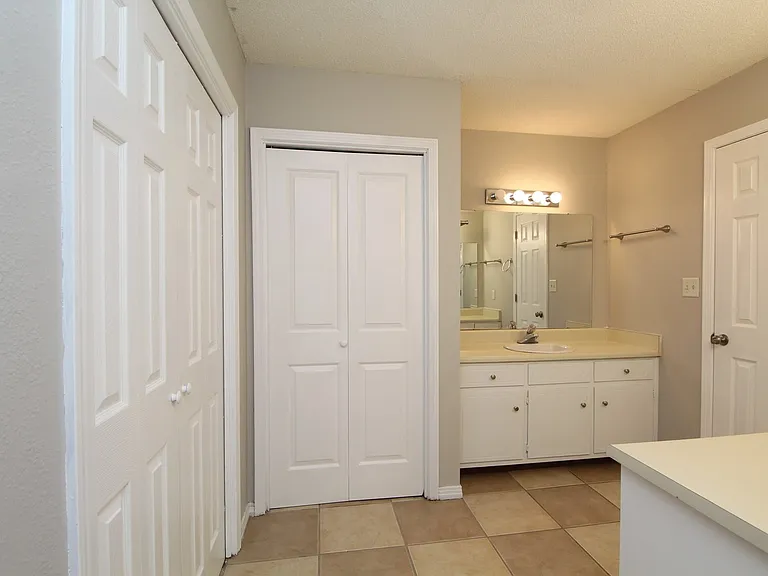 5250 Powrie Dr — Photo 21