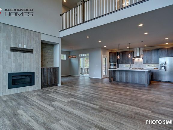 3rd image of 16011 Terracewood Ln