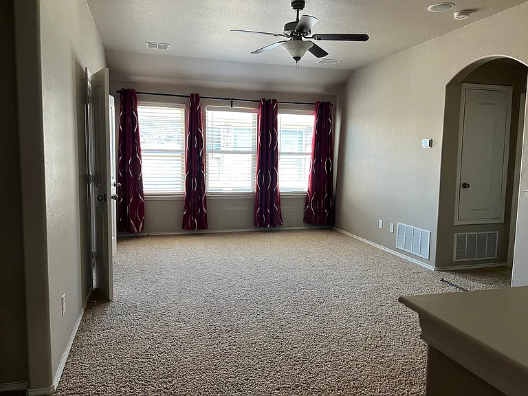 11812 Bertram Rd — Photo 32