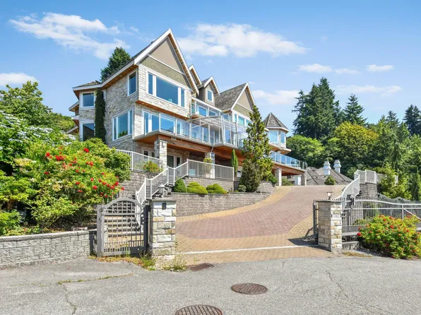 13421 55a Ave, Surrey, BC V3X 3B5