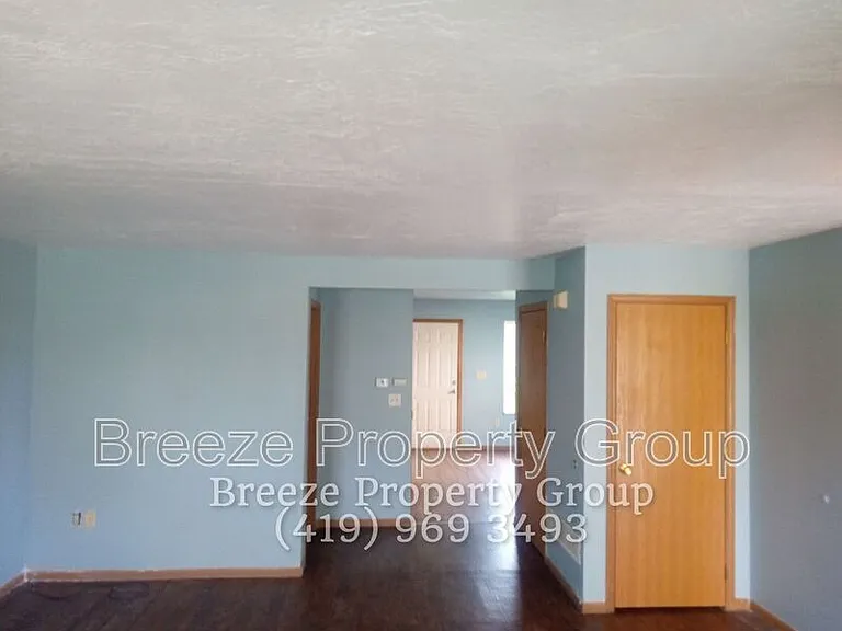 1449 N Huron St — Photo 3