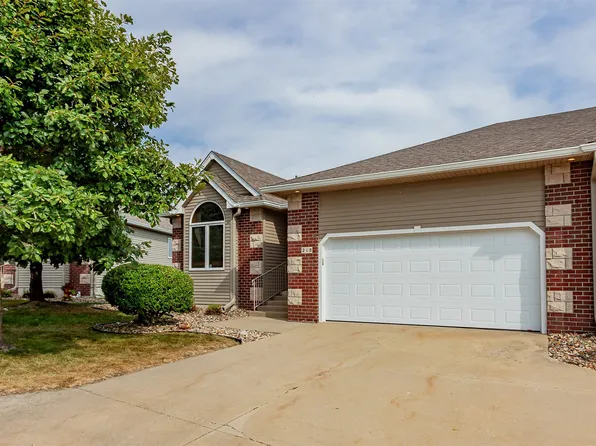 218 NE Eaglewood Dr, Ankeny, IA 50021