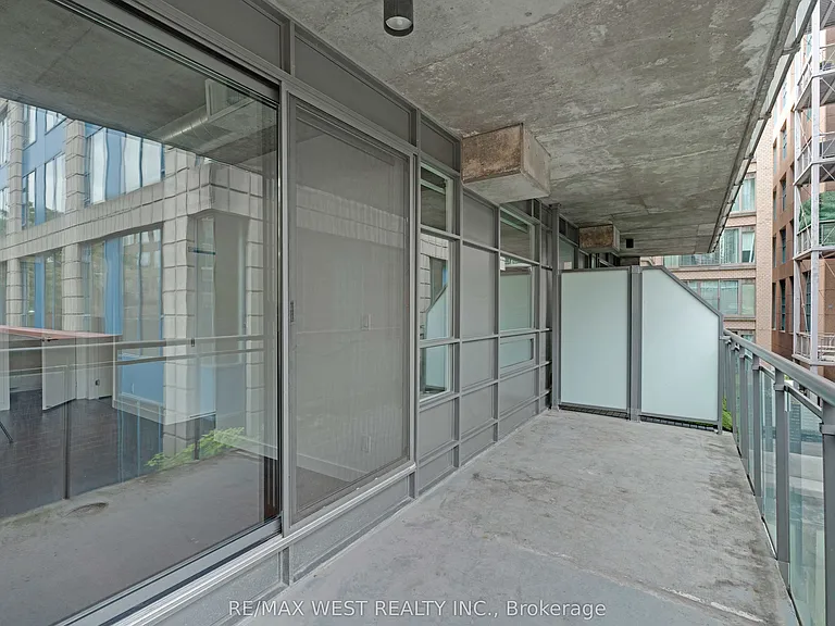 42 Camden St #303 — Photo 28