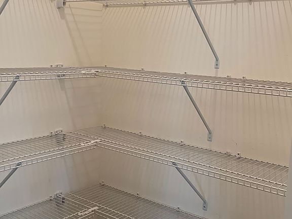 4th image of 8952 Baywood Cir
