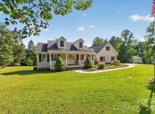 3105 Hunters Ridge Ct, Morganton, NC 28655