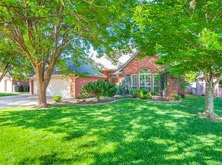 2708 Overland Way, Edmond, OK 73012