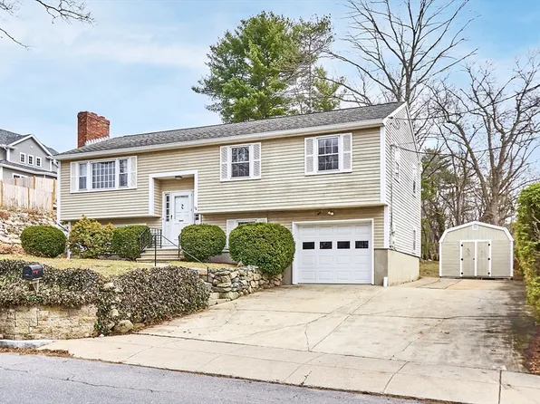 16 Birch Rd, Waltham, MA 02451