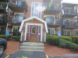 210 Brook Village Rd APT 41, Nashua, NH 03062