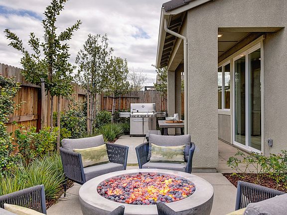Plan 3 Rear Yard