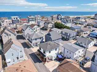 19 Coronado Rd, Lavallette, NJ 08735