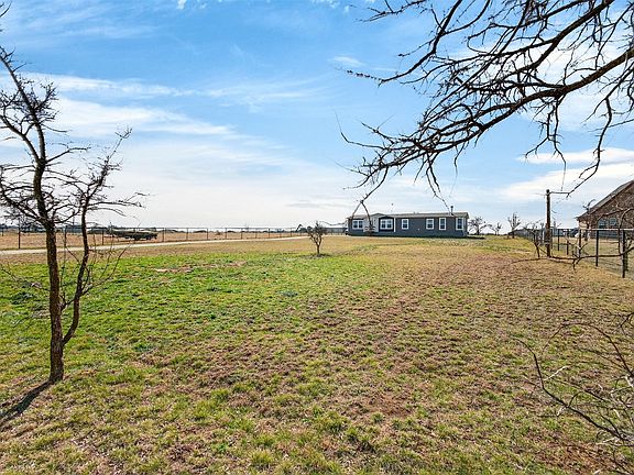 5th image of 8685 T L Ranch Rd