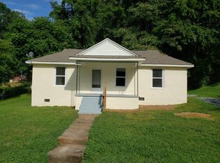 293 Pine St, Fieldale, VA 24089