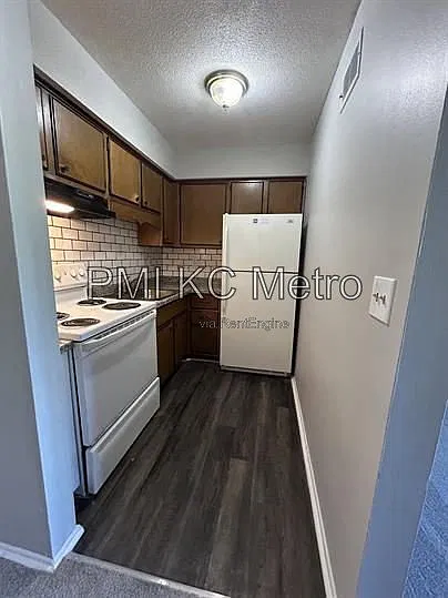 1 bed, 1.0 bath, 700 sqft, $725 — Photo 4