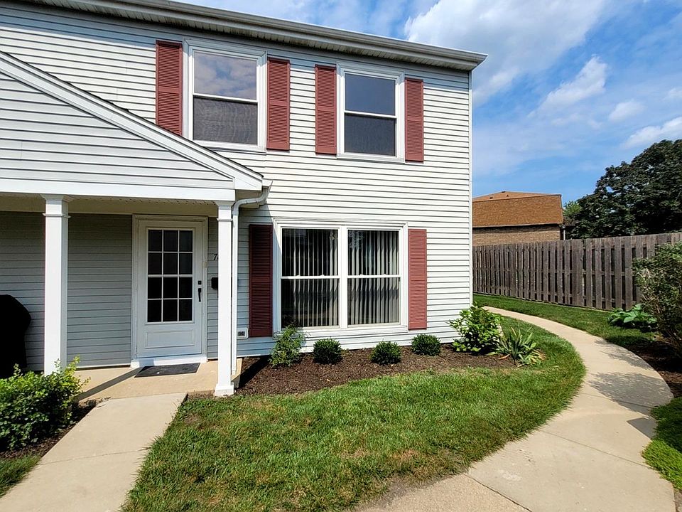 1st image of 783 Wellington Ave #U27