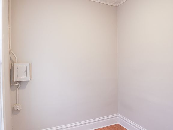 5th image of 1582 N Clybourn Ave #2
