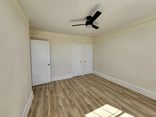 Rented by Astoria Realty | media 6