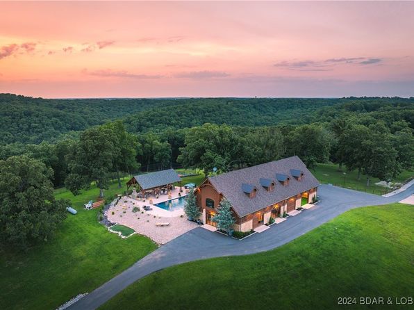 257 Stable Ridge Ln, Linn Creek, MO 65052