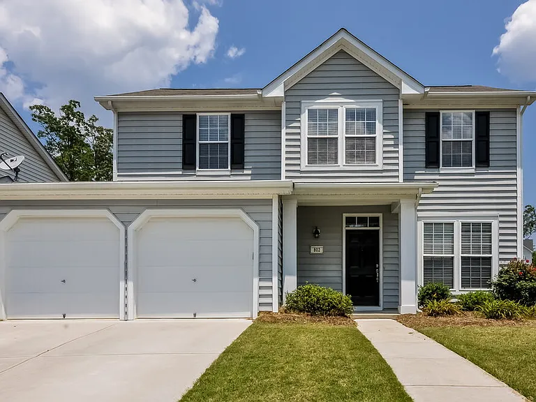 802 Shefford Town Dr — Photo 1