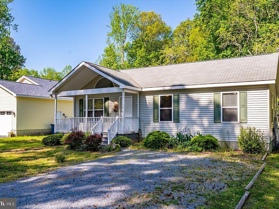 1st image of 54 Camelot Cir