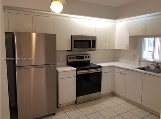 12550 SW 15th St APT 105E, Pembroke Pines, FL 33027