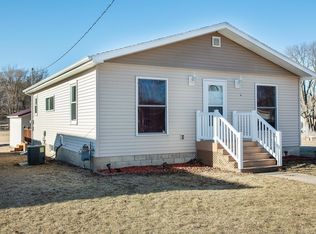 311 N Main St, Greene, IA 50636